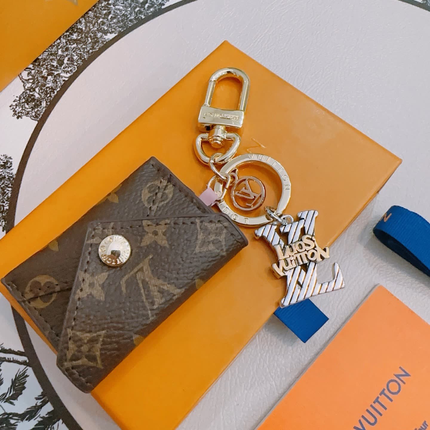 Louis Vuitton Monogram Cardholder Keychain